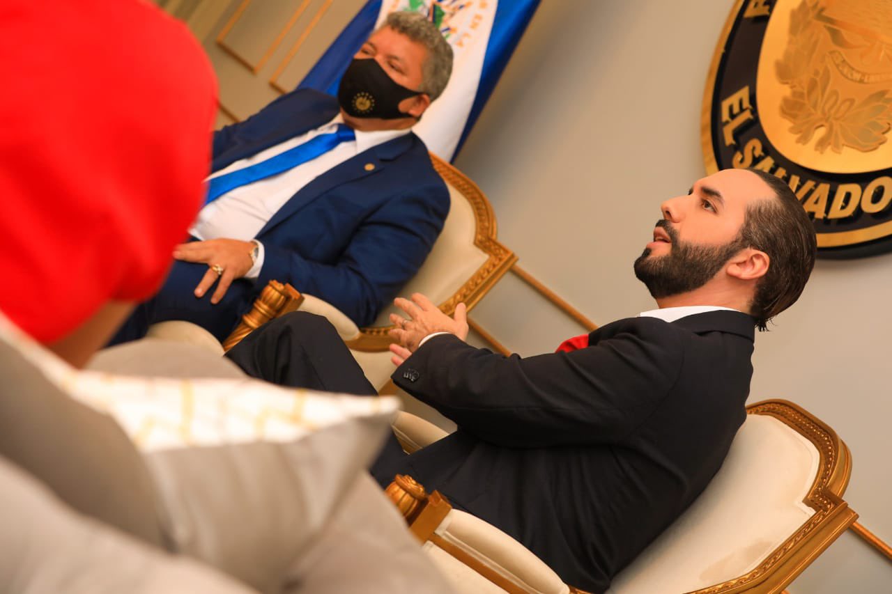 Presidente Bukele: “La idea de estos créditos es ayudar lo más rápido y pronto posible” presidente-bukele-la-idea-de-estos-creditos-es-ayudar-lo-mas-rapido-y-pronto-posible